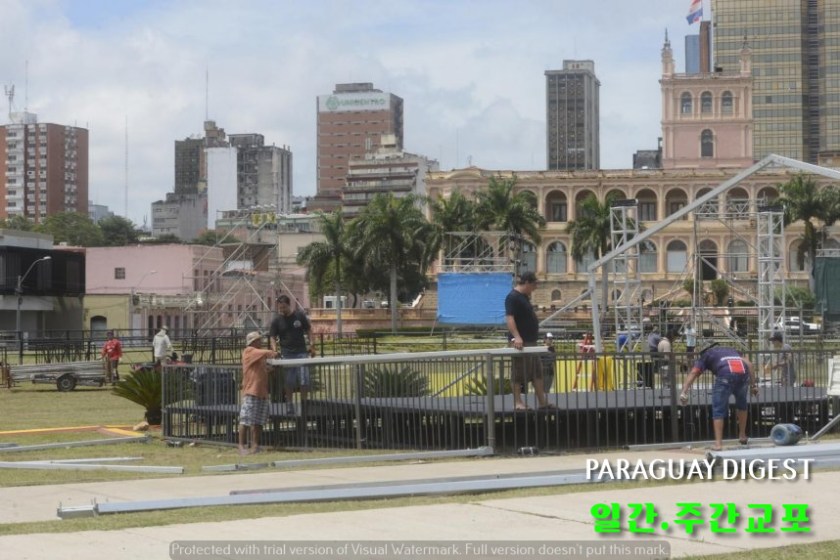 다카르 랠리로 코스타네라 통행금지.JPG