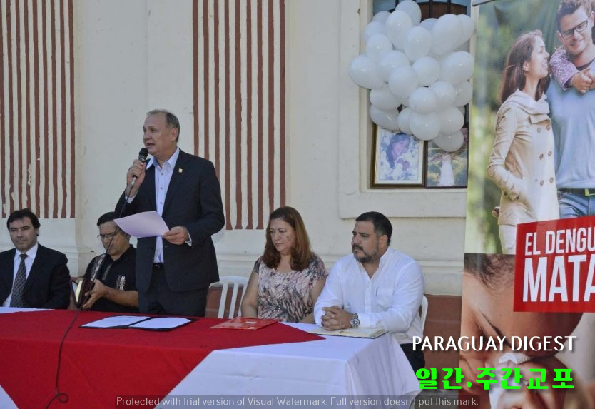 뎅게열 사망자 유가족.jpg