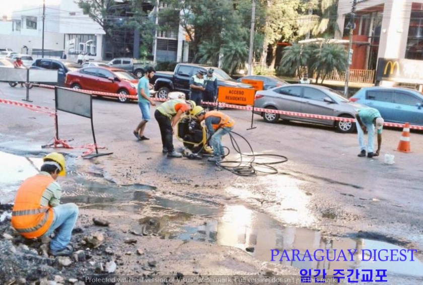 아비아도레스델차코 하수도 공사 완공 미뤄져.jpg