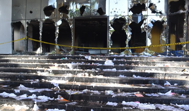 국회의사당 방화