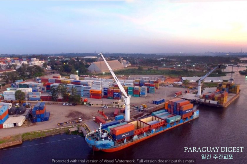 이따우 은행 경제성장율 인상 조정.jpeg